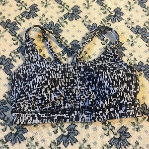 size 8 lululemon energy bra